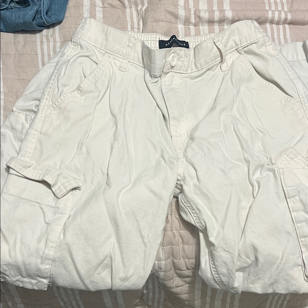 Aeropostale Cream Utility Cargo Pants